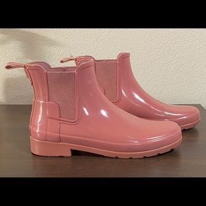 Hunter Boots Pink Gloss Chelsea Rain Boots (US 9)